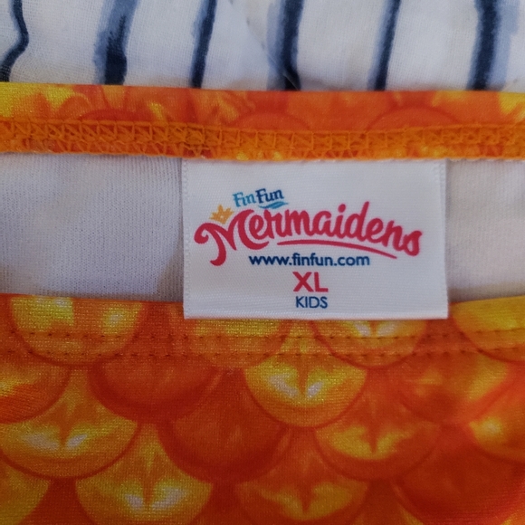 Mermaidens swim bottom size xl - Picture 3 of 4